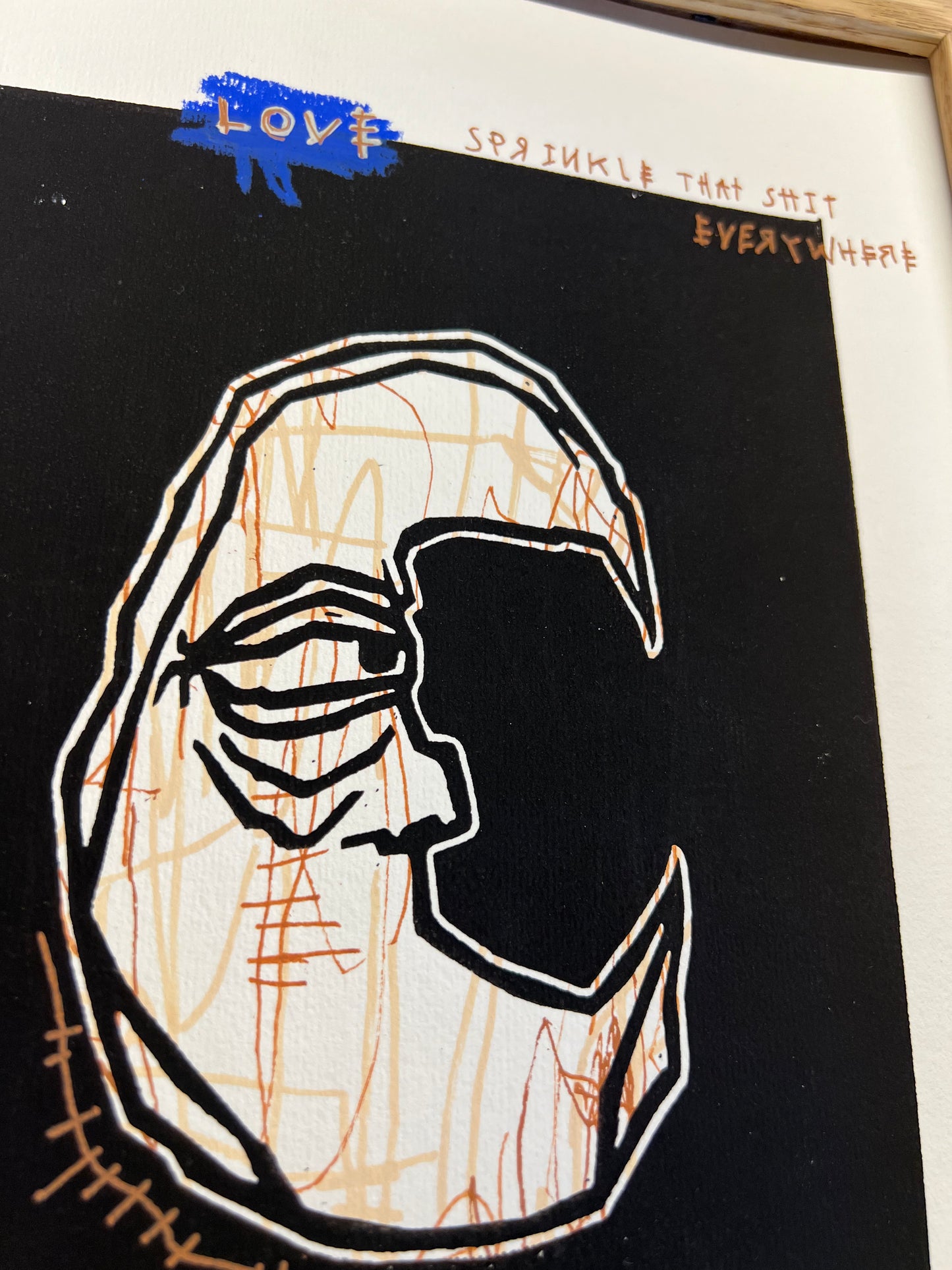 Måne, LOVE - sprinkle that shit everywhere