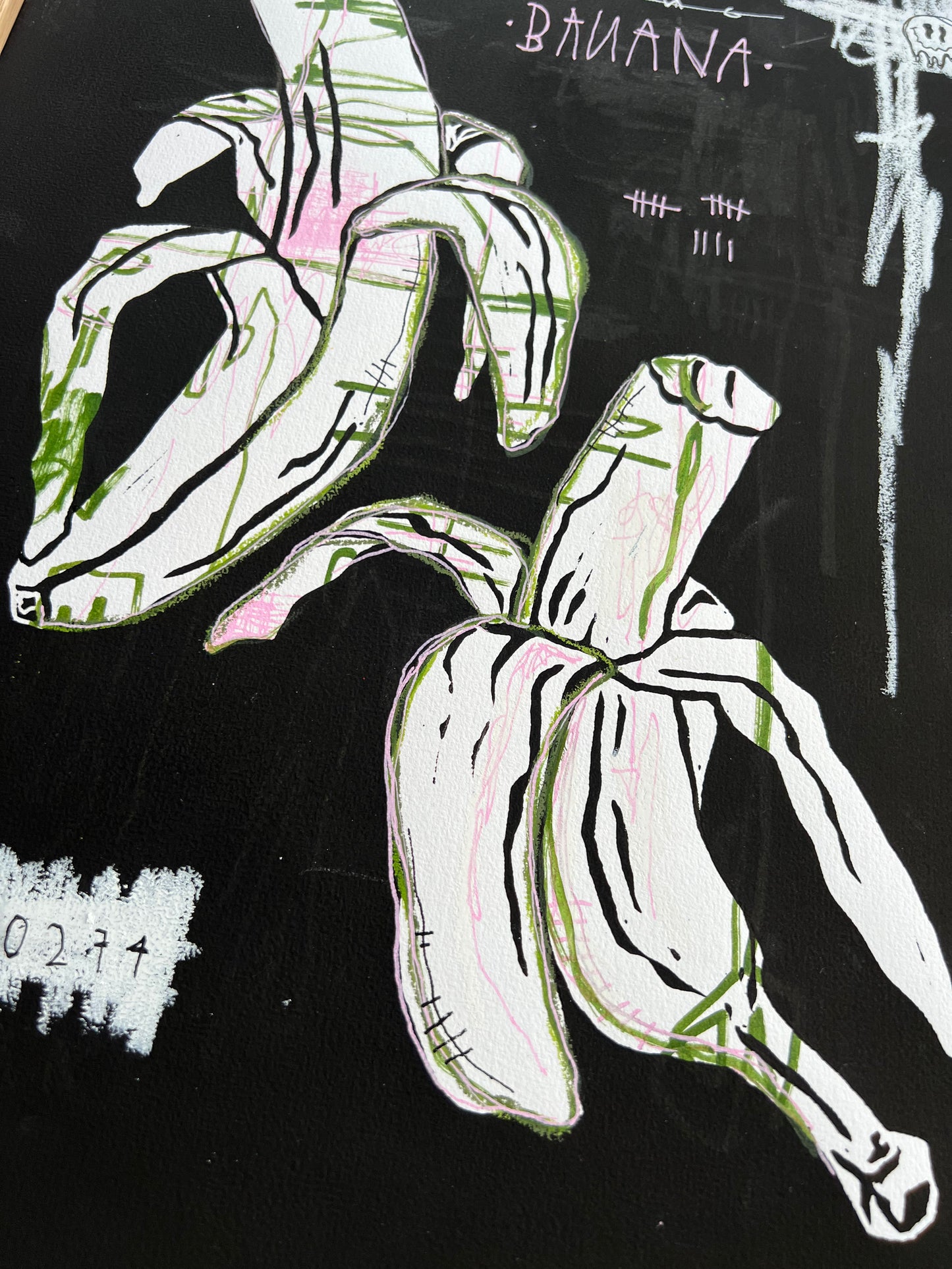 Bananer med grønne og lyserøde detaljer, BANANA