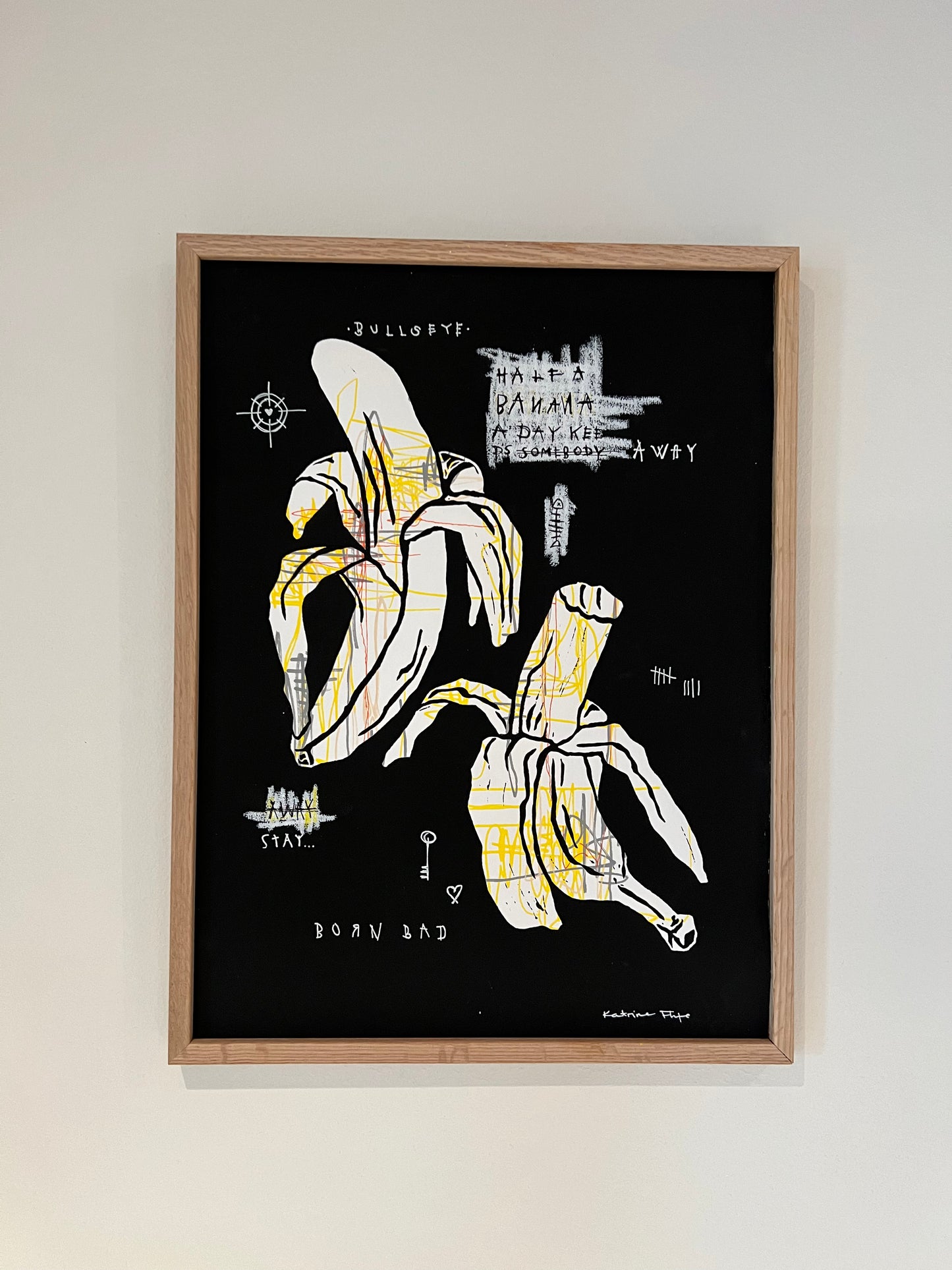 Bananer, A BANANA A DAY KEEPS SOMEBODY AWAY