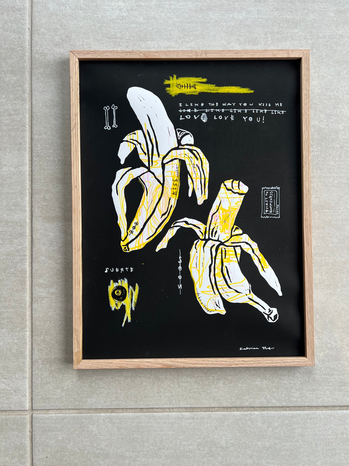 Bananer med gule detaljer, TICKET TO HAPPINESS