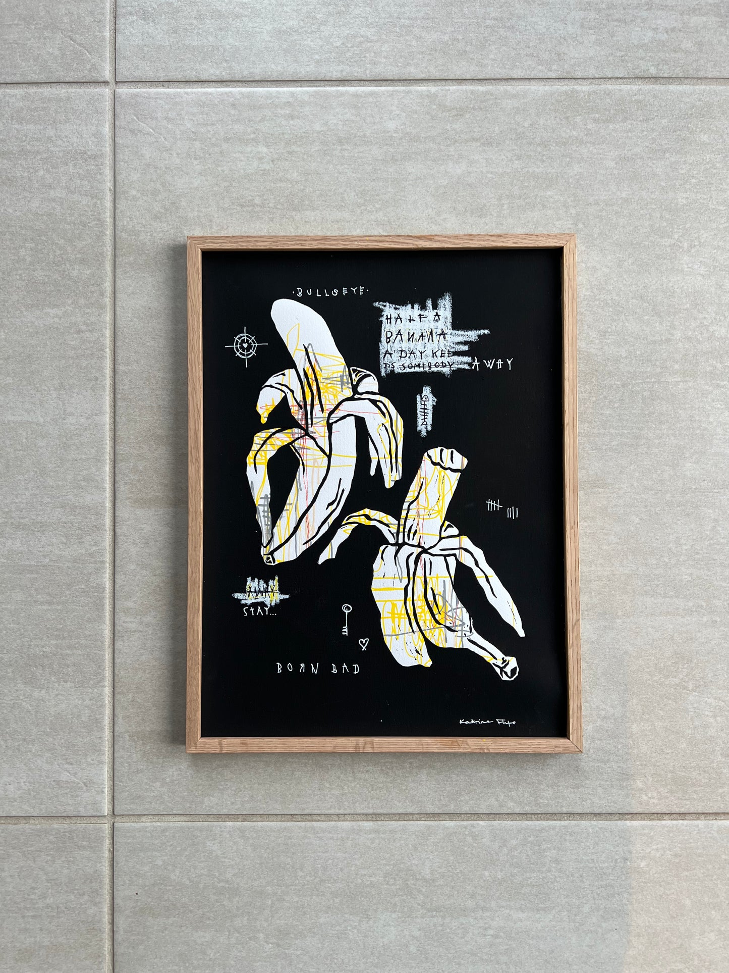 Bananer, A BANANA A DAY KEEPS SOMEBODY AWAY
